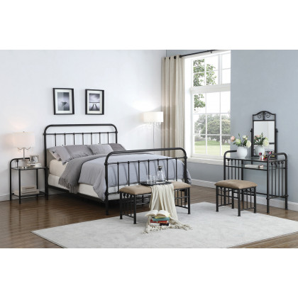 Coaster Livingston Eastern King Panel Metal Bed - Dark Bronze