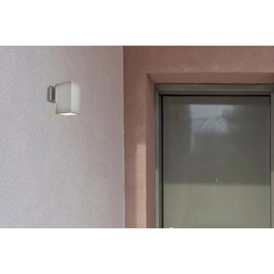 Elegant Raine Outdoor Wall - Silver (LDOD4041S)