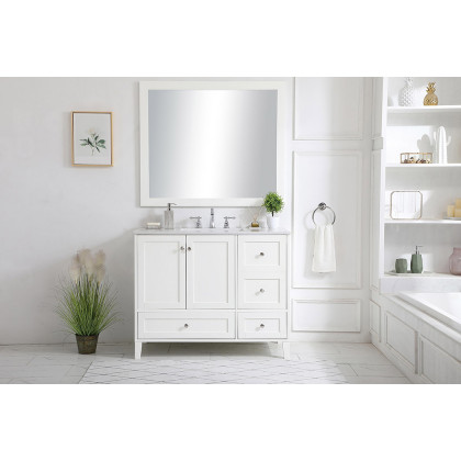 Elegant Bathroom Vanity - White (VF18042WH)