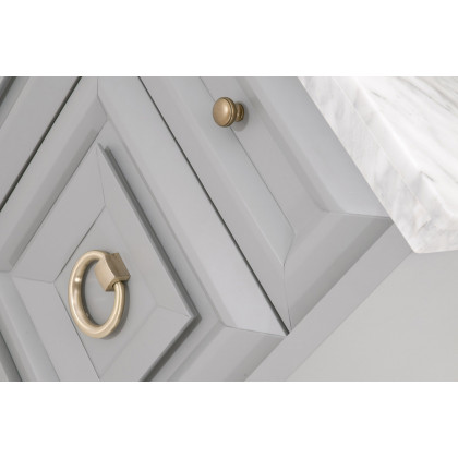 Essentials - Azure Carrera Media Chest