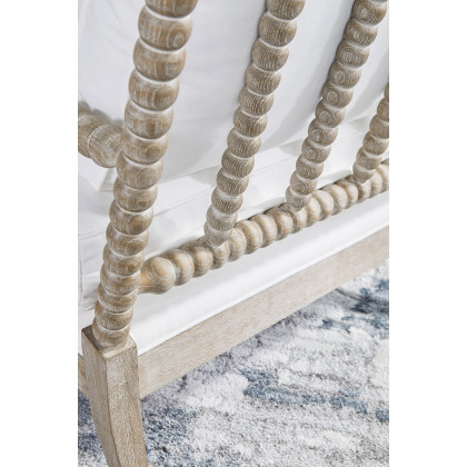 Essentials - Rouleau Chaise Lounge in LiveSmart Peyton Pearl Natural Gray Oak