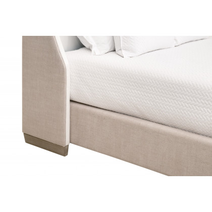 Essentials - Sloan Cal King Bed in LiveSmart Peyton-Pearl, Bisque, Natural Gray Oak