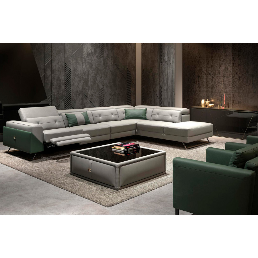 Estro IS 354 Edith Sectional with Electric Recliners - Leather