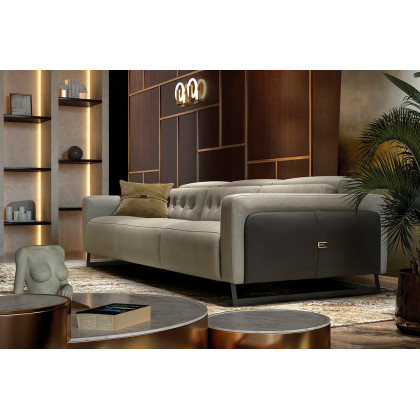 Estro IS 422 U Windsor Sofa - Fabric