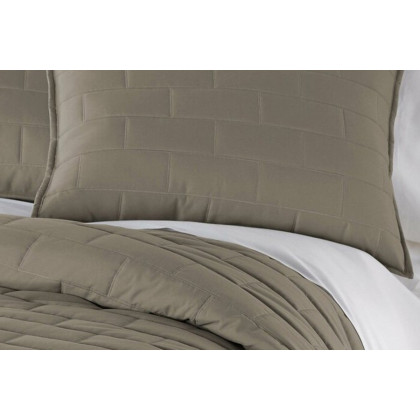 FaFurn - Modern Brick Stitch Microfiber Reversible 3 Piece Comforter Set