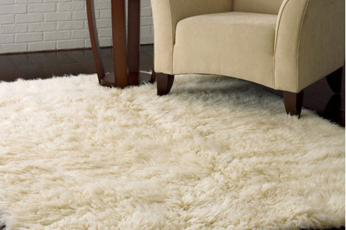 FaFurn™ - 4-Ft X 6-Ft Hand Woven Wool Flokati Area Rug in Natural Color