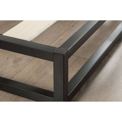FaFurn - King 6-Inch Low Profile Metal Platform Bed Frame with Wooden Support Slats