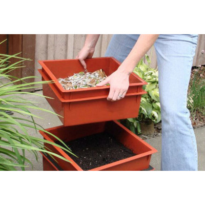 FaFurn - Black Worm Composter with Compost Tea Spigot