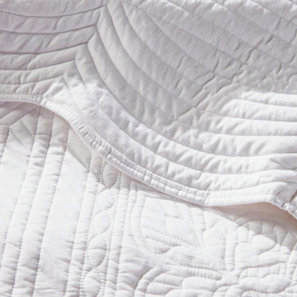FaFurn King Size 3-Piece Reversible Scalloped Edges Quilt Set - White, Microfiber