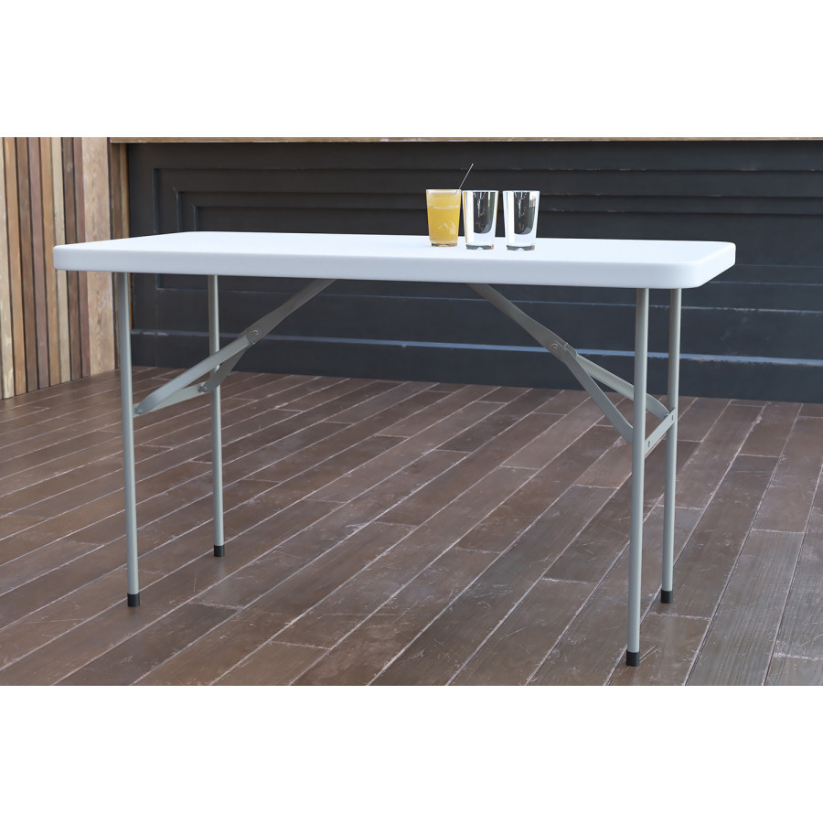 BLNK - Elon Plastic Folding Table