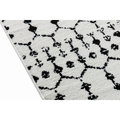 BLNK Beth Geometric Bohemian Low Pile Rug - Ivory/Black, 5'W x 7'L