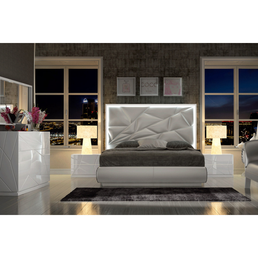 Franco - Kiu Bed With Light