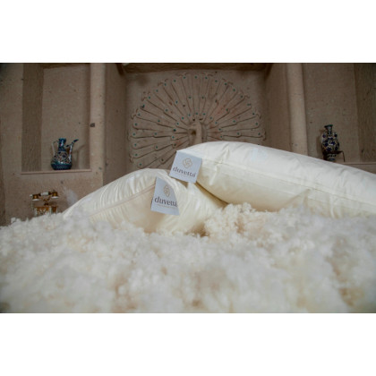 Furnia Twin Size Comforter - White, Cotton