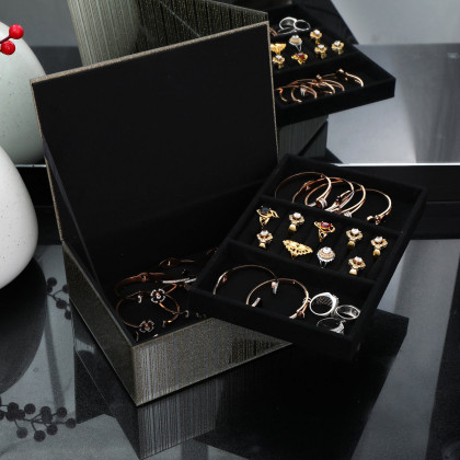Furnings - Ambrose Exquisite Gold Striped Glass Jewelry Box