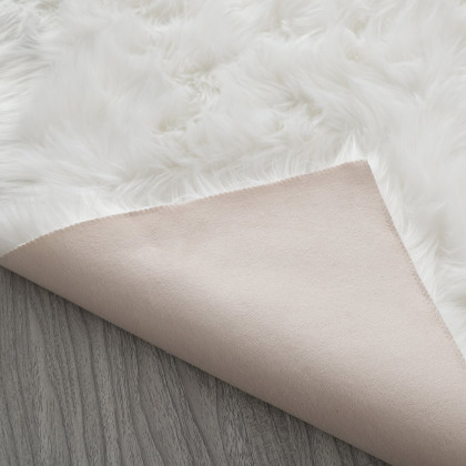 Furnings Cozy Ultra Soft Fluffy Faux Fur White Area Rug - 5'L x 3'W