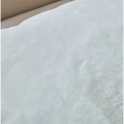 Furnings - Agnes Luxury White Chinchilla Faux Fur Pillow