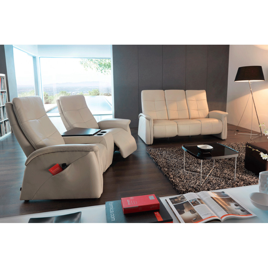 Gala - Tivoli Loveseat With Bar