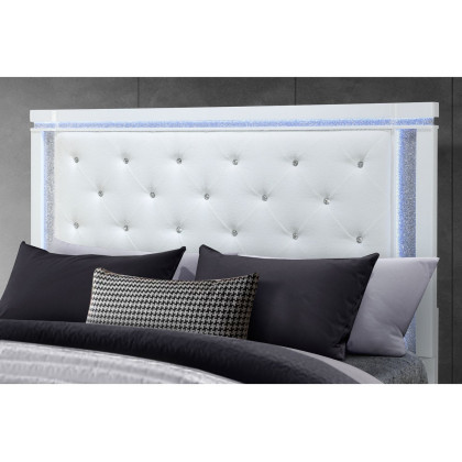 GF Alina White Bed With Led
