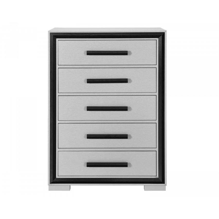 GF - Amelia Chest