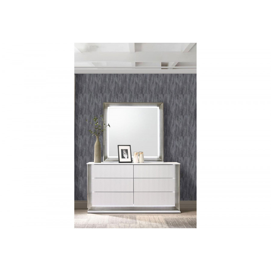 GF - Aspen White Dresser With Led