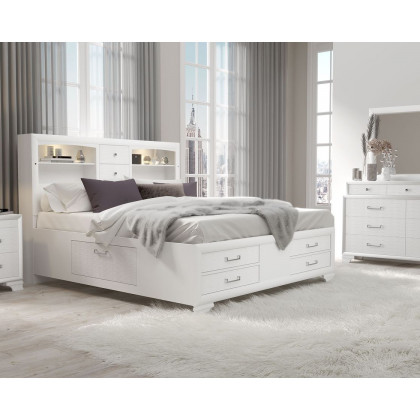 GF Jordyn White Queen Bed Group