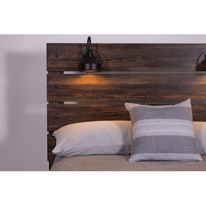 GF Linwood Dark Oak Queen Bed With Lamps