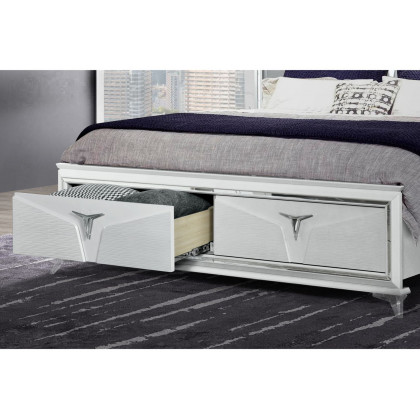 GF Romo White Bed With Led
