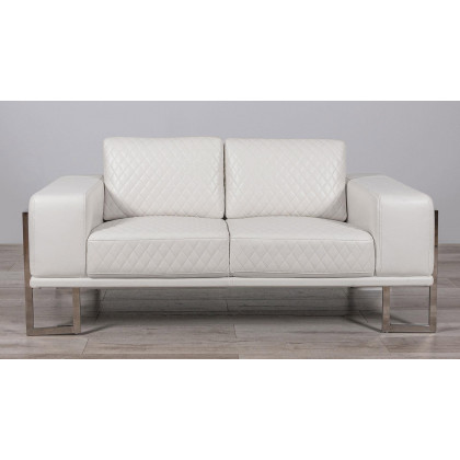 GF U808 Loveseat