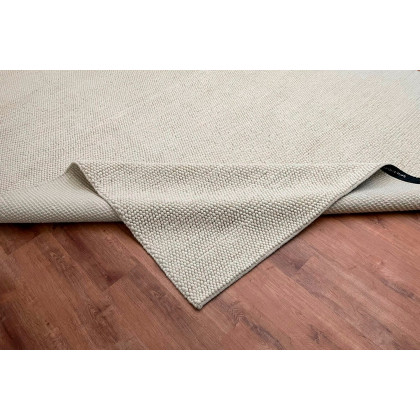 Gordian Rugs Handwoven White Wool Popcorn Braided Rug - 5" x 8"