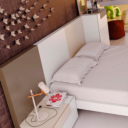 Garcia Sabate Freedom King Size Headboard - Capuccino Matt/Blanco Matt/Arena Matt