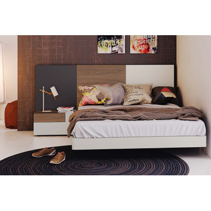 Garcia Sabate - Class Bed Frame