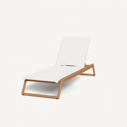 Harbour Breeze Xl Teak Stacking Sun Lounge in Teak Natural / Batyline White
