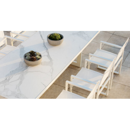 Harbour Hampton Lounge Chair - Aluminum Asteroid / Copacabana Sand / Batyline Silver