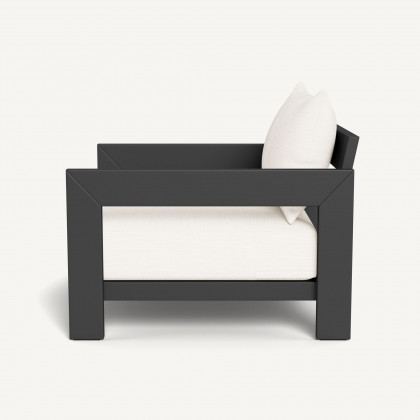 Harbour Hampton Lounge Chair - Aluminum Asteroid / Panama Blanco / Batyline Silver