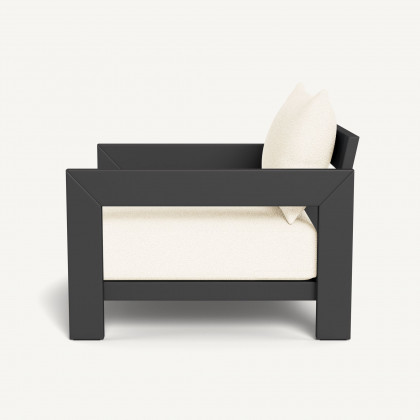 Harbour Hampton Lounge Chair - Aluminum Asteroid / Riviera Ivory / Batyline Silver