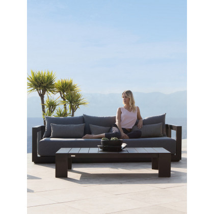 Harbour Vaucluse Dining Chair in Aluminum Asteroid / Batyline Silver
