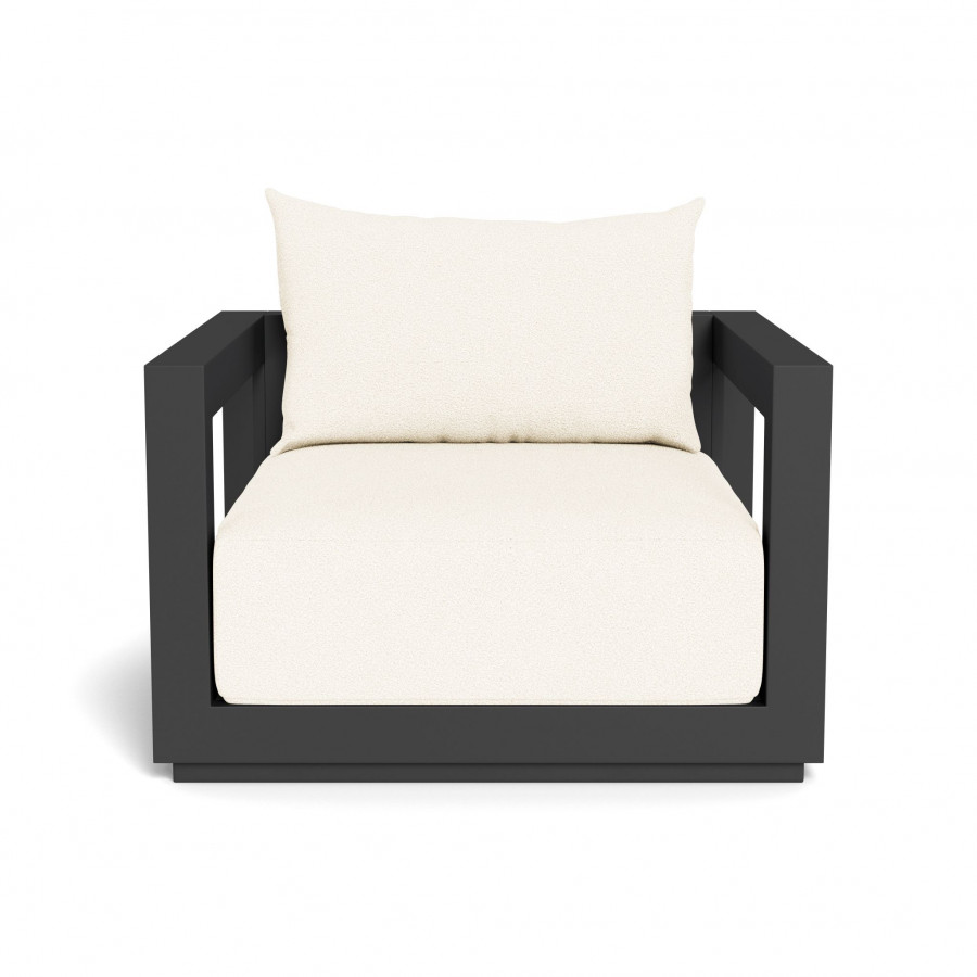 Harbour Vaucluse Lounge Chair - Aluminum Asteroid / Riviera Ivory / Batyline Silver