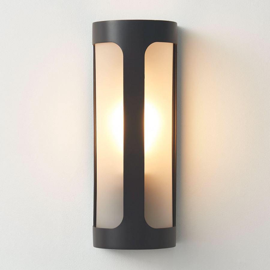 Harbour Victoria Aluminum Outdoor Sconce