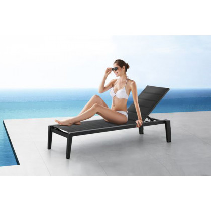 Higold - Emoti Sunlounge in Matte Charcoal