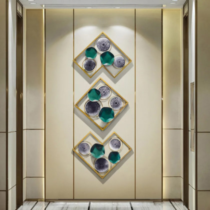 HMR - 3 Pieces Lotus Leaves Metal Wall Decor with Square Frame in Gold