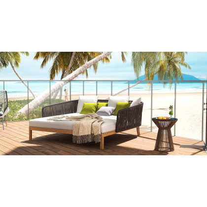 HMR - Modern Style Rattan & Metal Outdoor Patio Daybed with Cushion Pillow