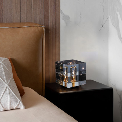 HMR - Postmodern Creative Square Crystal Glass Table Lamp 1 Light On / Off Switch