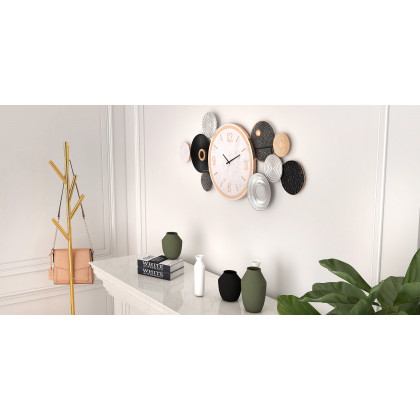 HMR - Modern Mute Metal Wall Clock with Distressed Multiple Round Shape