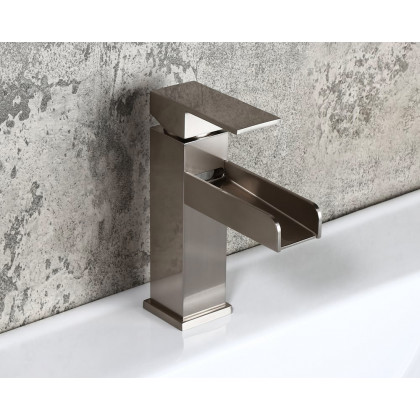 HMR - Modern Single Handle 1-Hole Waterfall Bathroom Sink Faucet