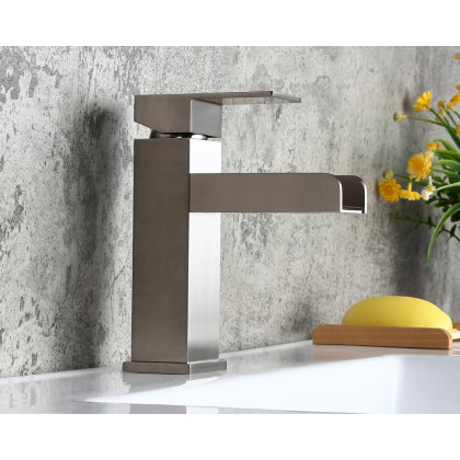 HMR - Modern Single Handle 1-Hole Waterfall Bathroom Sink Faucet