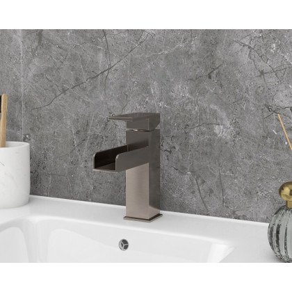 HMR - Modern Single Handle 1-Hole Waterfall Bathroom Sink Faucet