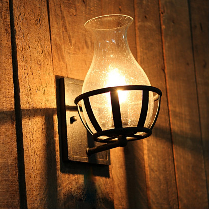 HMR - Single Candelabra Wall Lamp in Metal, Glass