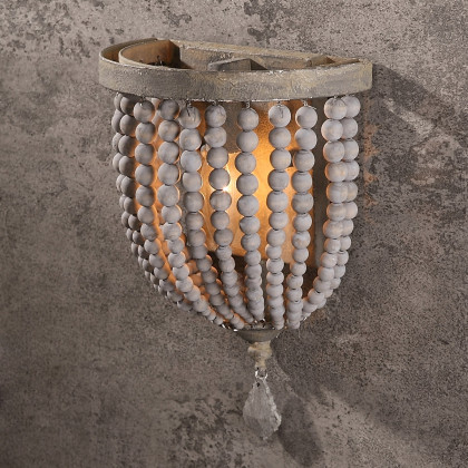HMR - 1-Light Wall Sconce in Distressed Gray in Natural
