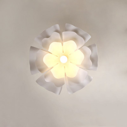 HMR - Acrylic Pendant Chandelier in Flower Shape in White