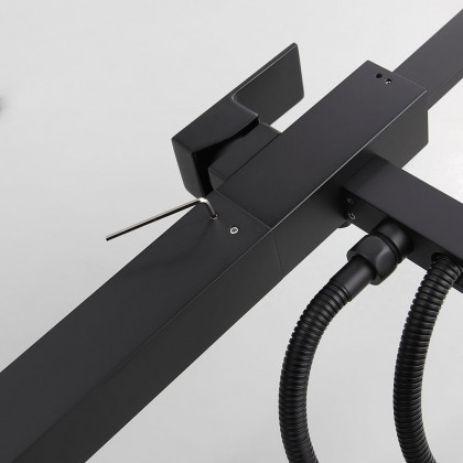 HMR - Dree Standing Faucet with High-Arc Spout in Matte Black